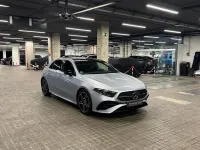 Usado Mercedes A180 136 CV (100 kW) 2025 Gris