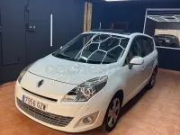 Usado Renault Grand Scénic Dynamique 131 CV (96 kW) 2010 Blanco Monovolumen