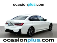 Usado BMW 330 292 HP (214 kW) 2024 Branco Sedan
