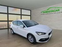 Usado Seat Leon Style 131 CV (96 kW) 2021 Blanco Berlina