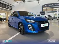 Usado Peugeot 208 Allure 101 CV (74 kW) 2025 Azul Utilitario