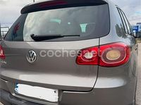 Usado VW Tiguan 140 CV (102 kW) 2008 Gris / plata SUV