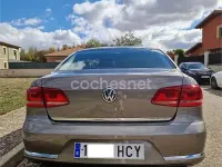 Usado VW Passat Advance 140 CV (102 kW) 2011 Marrón Berlina