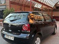 Usado VW Polo Advance 70 CV (51 kW) 2006 Negro Utilitario