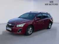Usado Chevrolet Cruze LT 163 CV (119 kW) 2013 Granate Familiar