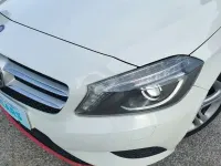 Usado Mercedes A180 Style 109 CV (80 kW) 2014 Blanco Utilitario