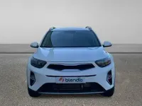 Usado Kia Stonic Style 100 CV (73 kW) 2025 Blanco SUV
