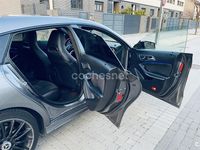 Usado Mercedes CLA220 190 CV (139 kW) 2018 Gris / plata Berlina