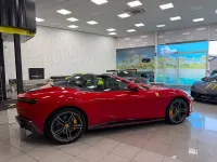 Usado Ferrari Roma 620 CV (456 kW) 2026 Rojo Descapotable