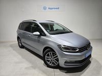 Usado VW Touran 150 CV (110 kW) 2025 Gris plata Monovolumen