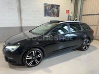 Usado Seat Leon FR 150 CV (110 kW) 2017 Negro Familiar