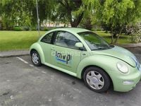 Usado VW New Beetle 115 CV (84 kW) 1999 Verde Utilitario