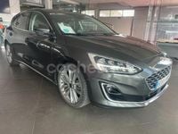 Usado Ford Focus Vignale 125 CV (91 kW) 2018 Gris / plata Berlina