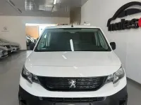 Usado Peugeot Partner 100 CV (73 kW) 2021 Blanco Monovolumen