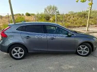 Usado Volvo V40 Momentum 150 CV (110 kW) 2016 Gris / plata Berlina