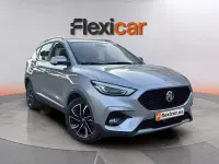Usado MG ZS Luxury 111 CV (81 kW) 2023 Gris SUV