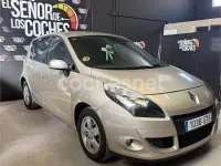 Usado Renault Scenic E-Tech Dynamique 105 CV (77 kW) 2010 Beige Monovolumen