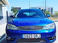 Usado Ford Mondeo ST 226 CV (166 kW) 2005 Azul Berlina