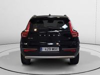 Usado Volvo XC40 131 CV (96 kW) 2023 Negro SUV