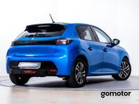 Usado Peugeot 208 Allure 100 CV (73 kW) 2023 Azul Utilitario