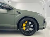 Usado Lamborghini Urus 666 CV (489 kW) 2023 Amarillo SUV