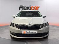Usado Skoda Octavia Active 116 CV (85 kW) 2018 Blanco Berlina