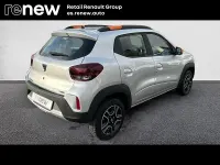 Usado Dacia Spring Comfort Plus 33 kW (45 CV) 2021 Gris Utilitario
