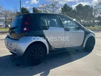 Usado Smart ForFour Pulse 95 CV (69 kW) 2005 Gris / plata Utilitario