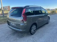 Usado Citroën Grand C4 Picasso Exclusive 136 CV (100 kW) 2008 Marrón Monovolumen