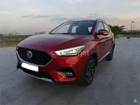 Usado MG ZS Luxury 111 CV (81 kW) 2023 Rojo SUV