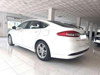 Usado Ford Mondeo Trend 167 CV (122 kW) 2019 Blanco Berlina