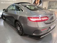Usado Mercedes E220 194 CV (142 kW) 2017 Gris / plata Coupe