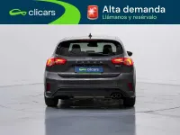Usado Ford Focus ST-Line 125 CV (91 kW) 2021 Gris Utilitario