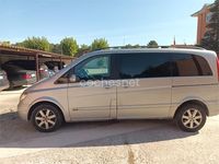 Usado Mercedes Viano 150 CV (110 kW) 2005 Gris / plata Monovolumen