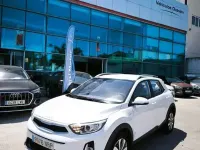 Usado Kia Stonic 99 CV (72 kW) 2025 Blanco SUV