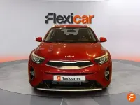 Usado Kia Stonic 100 CV (73 kW) 2021 Rojo SUV