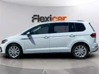 Usado VW Touran R-line 150 CV (110 kW) 2019 Blanco Monovolumen