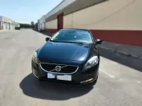 Usado Volvo V40 Kinetic 150 CV (110 kW) 2012 Negro Utilitario