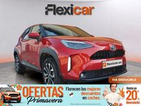 Usado Toyota Yaris Hybrid Active 116 CV (85 kW) 2024 Rojo