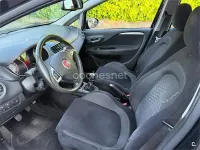 Usado Fiat Punto Easy 69 CV (50 kW) 2014 Negro Utilitario