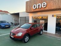 Usado Nissan Qashqai Visia 115 CV (84 kW) 2007 Granate SUV