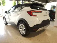 Usado Renault Captur Intens 90 CV (66 kW) 2021 Blanco SUV