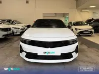 Usado Opel Astra 182 CV (133 kW) 2023 Blanco Berlina