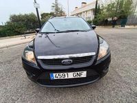 Usado Ford Focus Trend 109 CV (80 kW) 2008 Negro Familiar