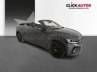 Usado VW T-Roc R-line 150 CV (110 kW) 2022 Gris / plata SUV