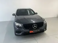 Usado Mercedes GLC220 AMG line 170 CV (125 kW) 2017 Negro SUV