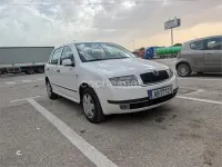 Usado Skoda Fabia Comfort 100 CV (73 kW) 2000 Blanco Berlina