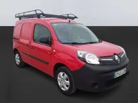 Usado Renault Kangoo 44 kW (60 CV) 2022 Rojo Monovolumen