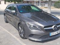 Usado Mercedes CLA200 Shooting Brake 136 CV (100 kW) 2016 Gris / plata Familiar