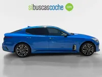 Usado Kia Stinger GT-Line 200 CV (147 kW) 2018 Azul Utilitario